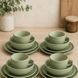 16 Pc Dining Set